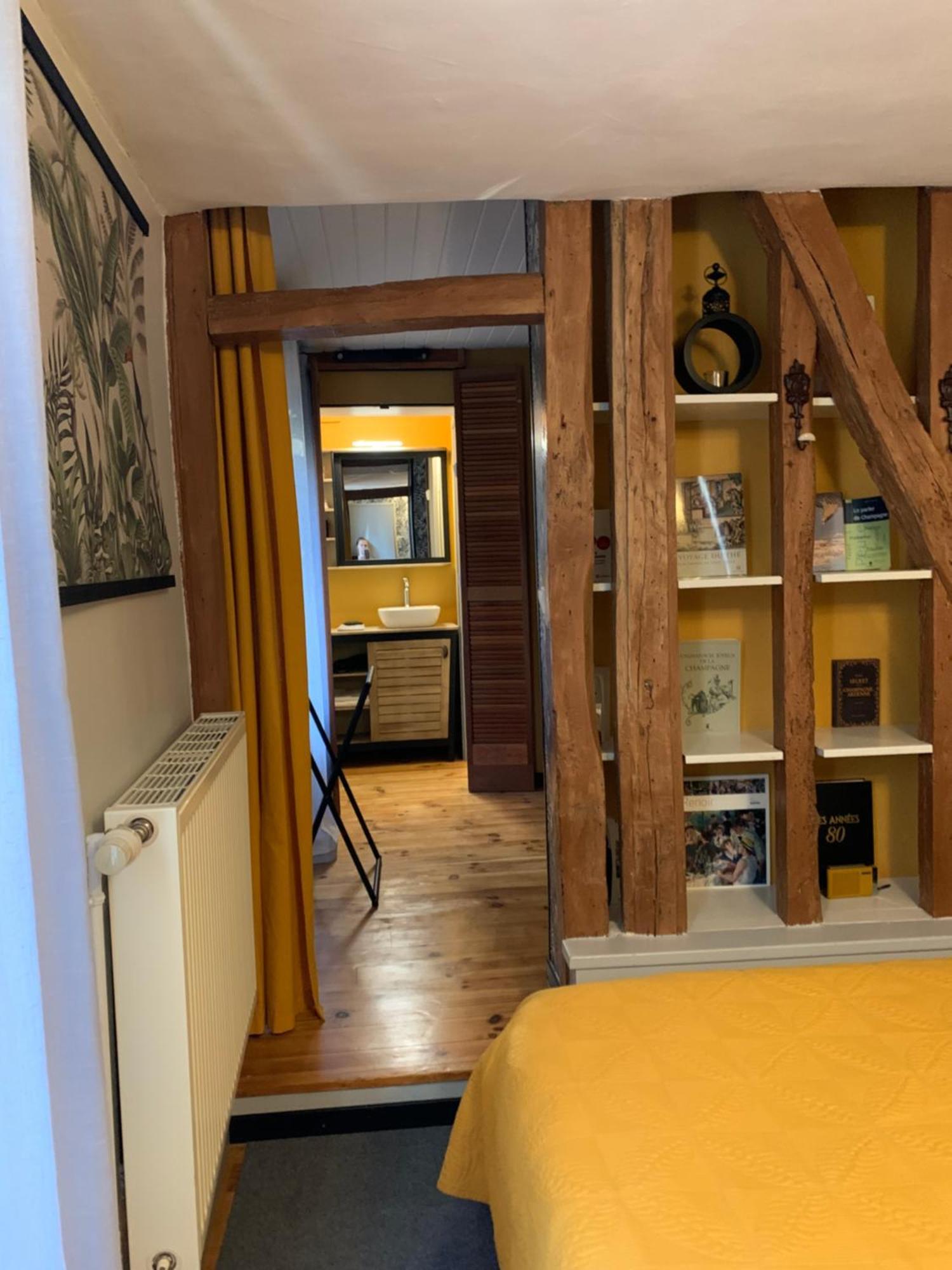 Duplex La Maisonnette 1 Chambre - Parking Gratuit Troyes Kültér fotó